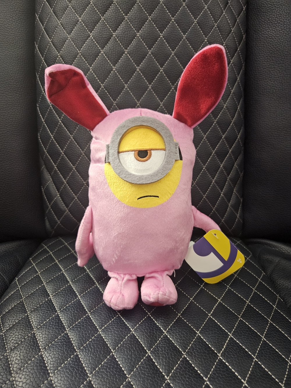 Just Play Minions Stuart in Pink Bunny Suit Easter Plush Toy NWT
